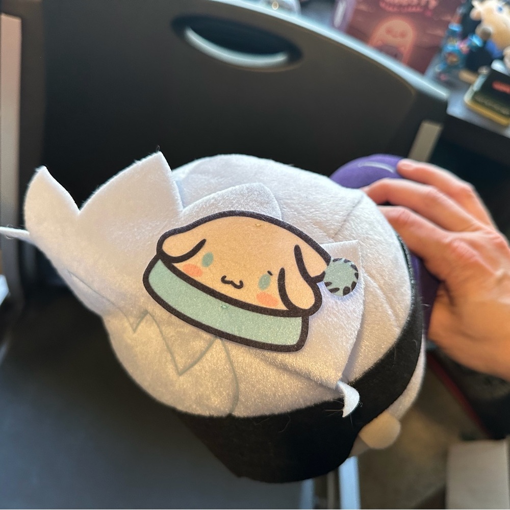 Cinnamonroll x Satoru Gojo Large Plush - Picture 2 of 3